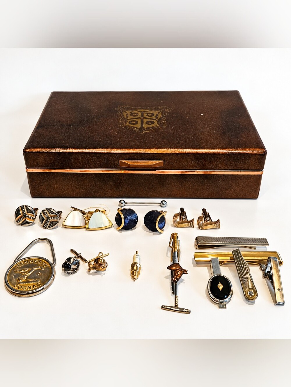 Vintage Men's Cufflinks Tie Clips & Accessories Lot with Box
